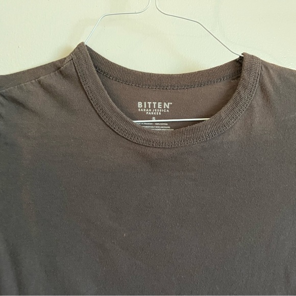 Vintage Bitten grey distressed look Cotton Top - Picture 3 of 5